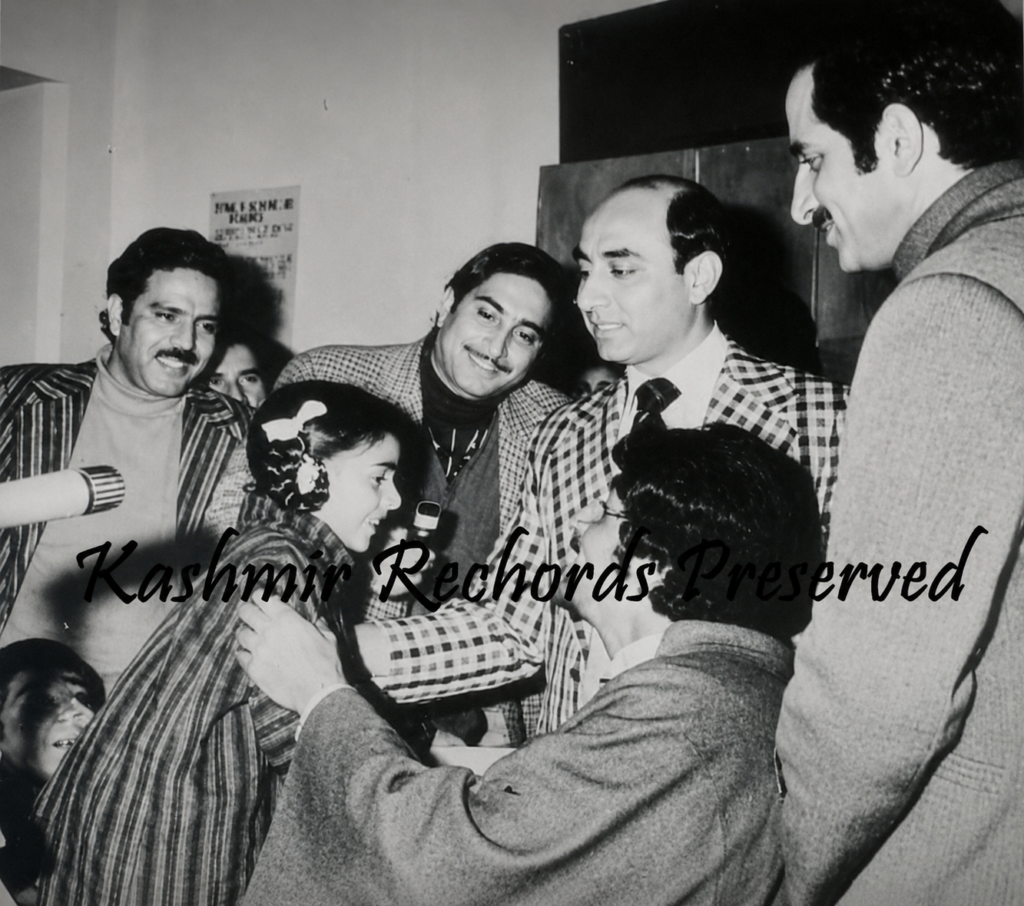 Pushkar Bhan engaging with children during a Radio Kashmir programme in Srinagar.]

